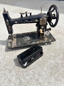 Antique New Royal Illinois Sewing Machine Co Parts Machine Attachments Case
