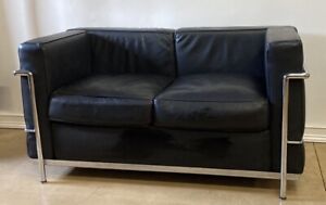 1980s Vintage Le Corbusier Le2 Style Black Mid Century 2 Seat Chrome Sofa