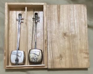 Vintage Pair Sterling Shamisen Japanese Guitar Salt Pepper In Wooden Box