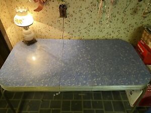 Retro Vintage 1950s Diner Style Formica Table