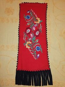 Traditional Hungarian Red Black Felt Base Matyo Flowers Embroidery Tapestry