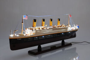 Rms Titanic Ocean Liner W Lights 32 Wood Model White Star Line Cruise Ship New