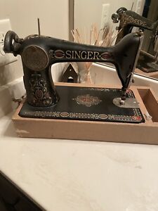 Vintage 1921 Singer Sewing Machine Head Model 66 Red Eye Black Floral G8878548