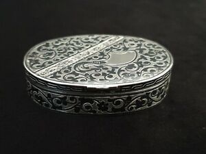 Antique Imperial Russian Chased 84 Niello Silver Snuff Pill Vesta Box Kovsh Case