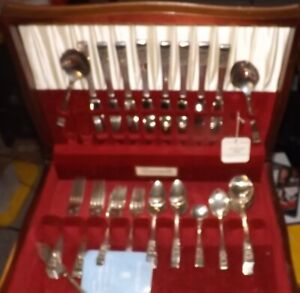 54 Pc Flatware Set Community Silverplate Quality Wooden Tray Free Shipping