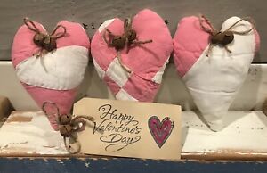 Three Primitive Old Quilt Valentine Heart Pink White Shelf Pillows Grubby Tag