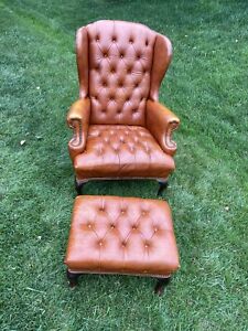 Vintage Chesterfield Tufted Leather Lounge Chair W Ottoman Leathercraft