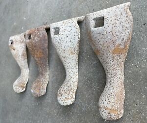 Set Of 4 Vintage Cast Iron Feet Legs Repurposing