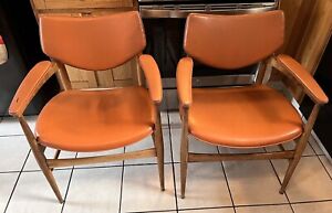 Pair Mid Century Modern Thonet Teak Lounge Chairs Arm Chairs Orange Vinyl