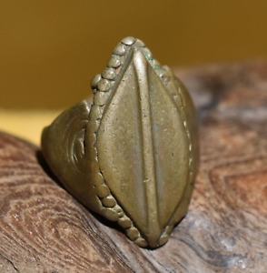 Antique African Fulani Tribe Bronze Cowrie Shell Ring Mali Africa Size 10 1 2