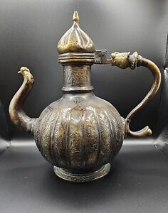 Antique Arab Islamic Persian Cast And Engraved Bronze Ewer