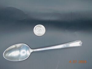 Lunt Silversmiths Sterling Silver 4 1 2 Tea Spoon