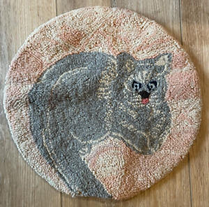 Antique Hand Hooked Rug Mat Grey Cat Kitten Kitty Cat Round Wool Mat