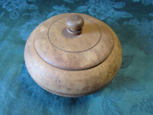 Vintage Antique Wooden Treenware Small Lidded Sugar Bowl Or Trinket Box