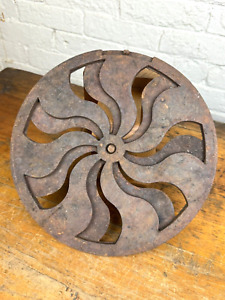 C 1890 Iron Pinwheel Floor Grate Vent 2 Piece Architectural Heating Element