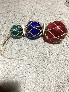 Vintage Set Of 3 Glass Float Balls Fishing In Rope Net 4 2 3 1 2 2 1 2 