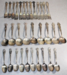 Lot Of 32 Vintage Silver Plate Grape Flatware Rogers Bros Assorted For Crafts 2
