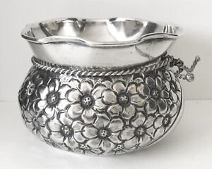 Antique German Guler 900 Sterling Silver Hand Wrought Repousse Bowl Tied Basket