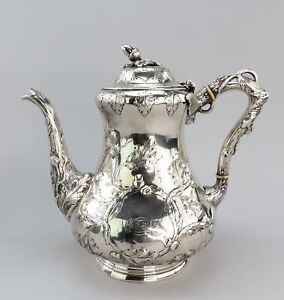 C1850 American Coin Silver Large Coffee Teapot Hand Chased Oak Leaves 9 1 2 