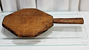 Antique Primitive Early America Wood Cutting Bread Board With Handle 15 75 X 9 