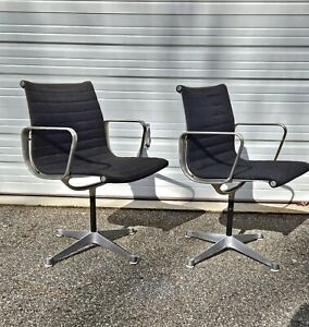 Pair Of Eames For Herman Miller Aluminum Group Office Chairs Vintage 70s