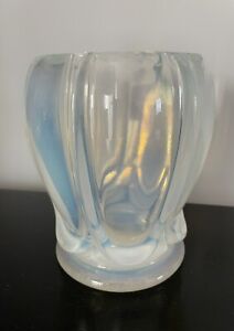 French Art Deco Sabino Opalescent Glass Vase