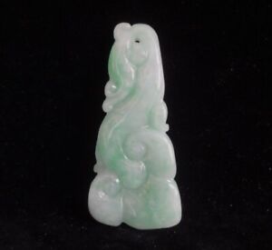 Fine Chinese Old Hand Carving Natural Green And White Emerald Jadeite Pendant