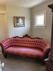 Beautiful Antique Sofa Victorian Empire 1800 S Very Good Condition