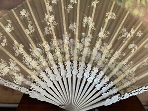 French Victorian 19th Century Ladies Silk Fan