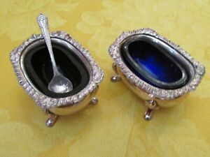2 Footed Vintage Silverplate Salt Cellars W Cobalt Blue Glass Inserts 1 Spoon