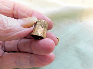 Antique Gold Filled Thimble Decorated Has Star In Bottom
