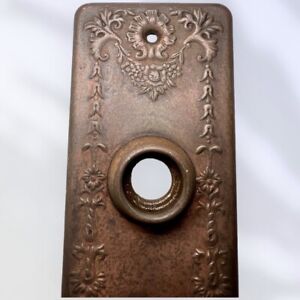 Antique Ornate Floral Keyhole Iron Victorian Door Knob Back Plate 7 25 X 2 25 