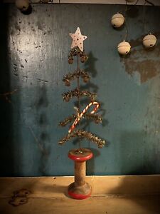 Grubby Primitive Christmas Tree Old Wood Spool Sewing Decor Gp Cherry Red