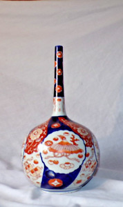 Decorative Japanese Meiji Bottle Vase Imari Stunning Original Piece 31 5 Cm Tall