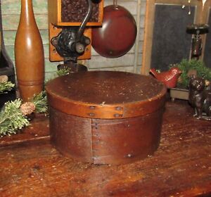 Primitive Antique Vtg 19th C Shaker Style 9 Wooden Round Pantry Old Cheese Box