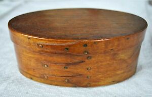 Circa 1800 Wooden 4 Finger Shaker Oval Pantry Box