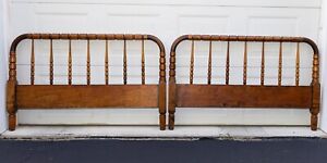 Antique Jenny Lind Double Full Size Spindle Bed Headboard And Footboard 
