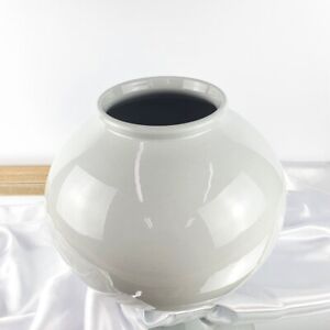 Joseon White Porcelain Handmade Moon Jar Ornamental Art Fine Ceramic Pottery