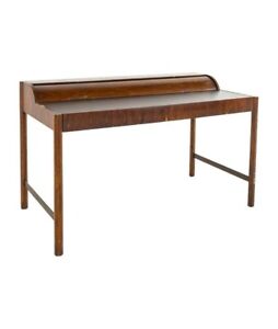 Hekman Furniture Mid Century Desk With Cylinder Roll