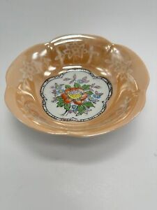Japan Porcelain Lusterware Painted Floral Bowl