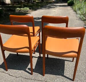 Mcm Danish Teak Jl Moller Model 75 Dining Chairs