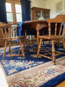 S Bent Brothers Dining Room Table Set With Seven Chairs Pick Up Only
