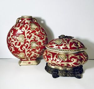 Chinese Ceramic Flat Moon Vase Powder Jar In Red And Gold Enamel Tapestry Motif