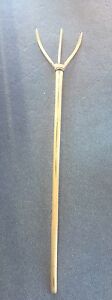 Early Primitive One Piece Wood 3 Tine Hay Straw Pitch Fork Old Handmade Pr258