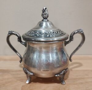 Vintage Wm Rogers Silver Plated Sugar Bowl Double Handles Floral Footed Handles