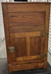 Antique Early 1900s Oak Ice Box