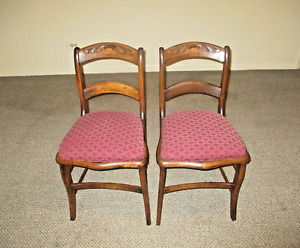 2 Antique Hand Carved Ornate Ladder Back Chairs Side Parlor Accent Chairs Euc