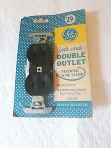 Nos Vintage Ge Backwired Dual Outlet Child Proof 15a 2 Prong Brown