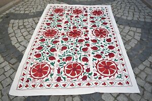Uzbek Suzani Cover 4 9 X 7 0 Ft Handmade Silk Embroidery Suzani Bedspread Cover