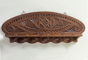 Antique Chip Carved Hanging Pipe Or Spoon Rack Measures 14 In Wide 5 5 In High